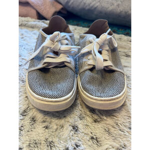 Olukai Womens Size 7.5 Pehuea Li Taupe Gray Beige Casual Lace Up Sneakers